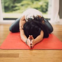 O que ouvir enquanto pratico yoga?
